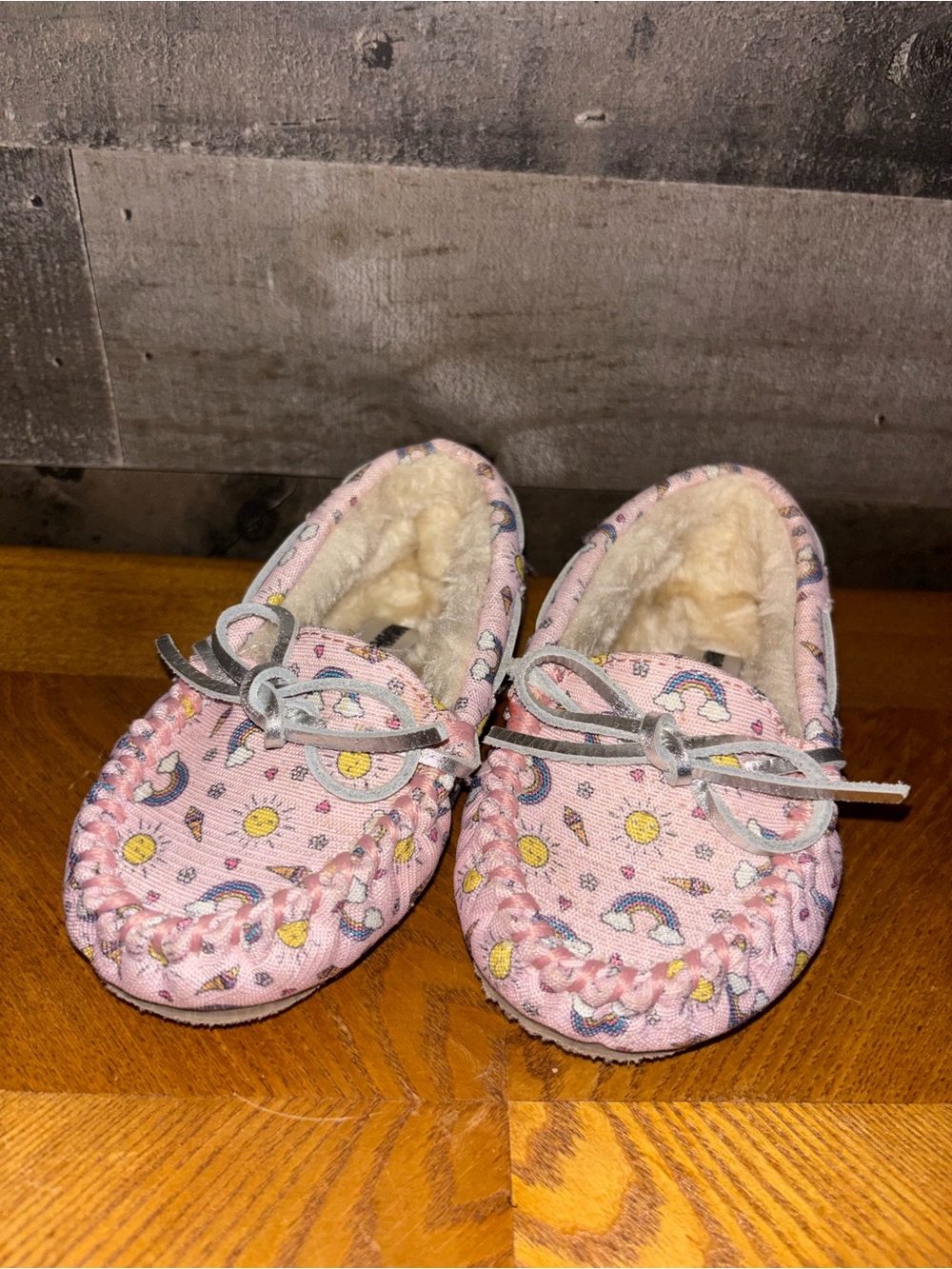 Minnetonka Kids Pink Fleece-Lined Moccasin One Piece Slippers Toddler 7